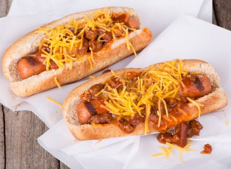 The 10 Unhealthiest Fast-Food Hot Dogs