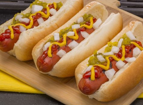 6 Effects of Eating Hot Dogs